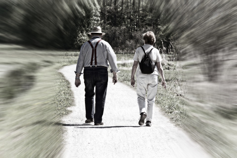 How Can Seniors Stay Fit Safely